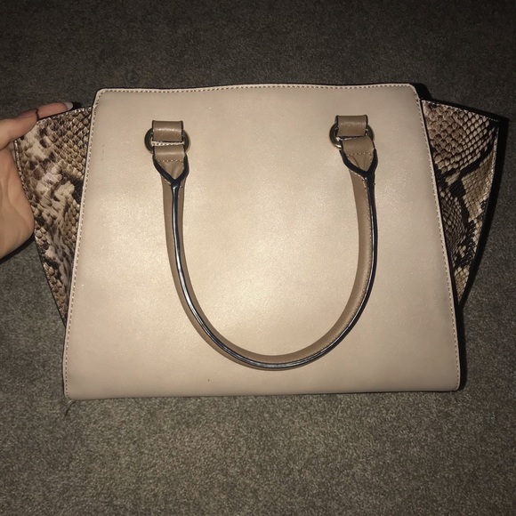 Tan and snakeskin purse - Picture 3 of 4